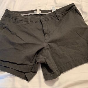 Market & Spruce Madison shorts